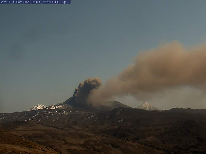 Abundant ash emissions from Semisopochnoi volcano yesterday (image: AVO)