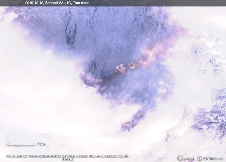 Ash plume from Shishaldin earlier today (image: Sentinel-2)