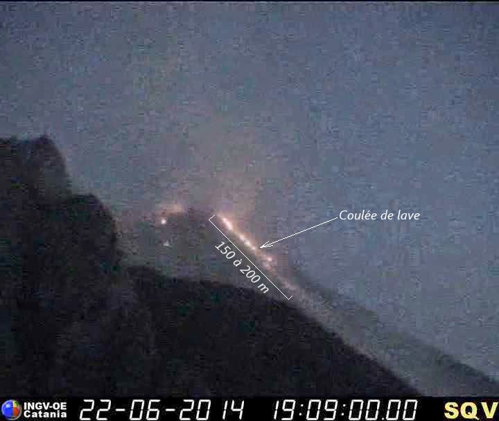 Lava overflow on Sunday (image annotated by Culture Volcan)