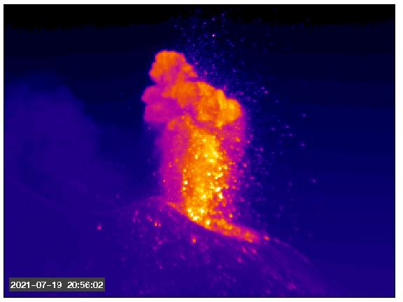 Strombolian eruption from the easternmost vent last night (image: LGS thermal webcam from Rocchette (ROC)