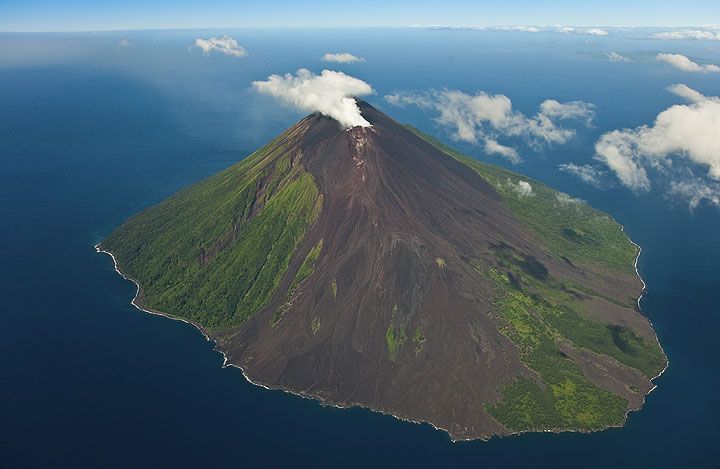 Lopevi stratovolcano forming the homonymous island seen from the air on an exceptionally clear day. View is to the SE.