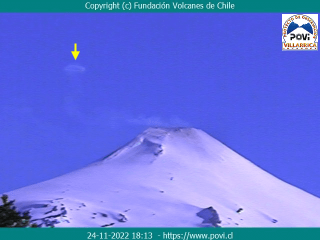 Steam ring from Villarica volcano emitted yesterday (image: Proyecto Observación Villarrica)