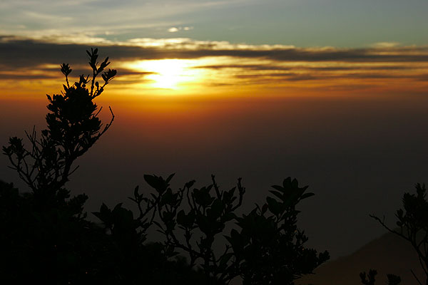 Sunrise from Welirang volcano