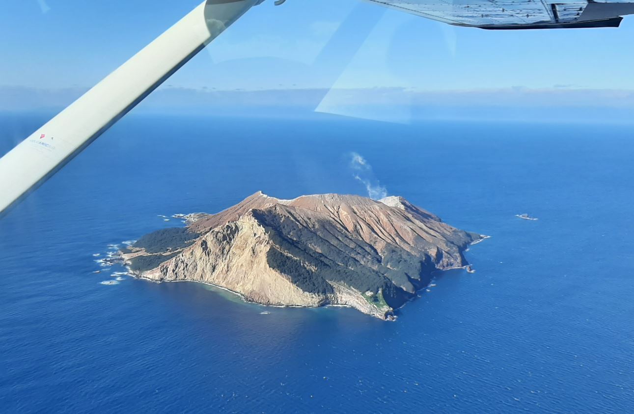 Aerial view of White Island volcano (image: GeoNet)