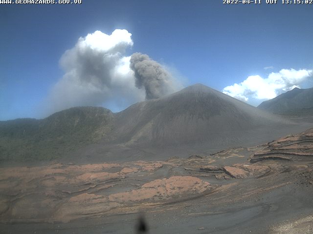 Strombolian explosion at Yasur volcano today (image: VMGD)