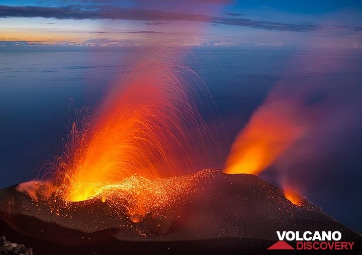 Volcano discovery