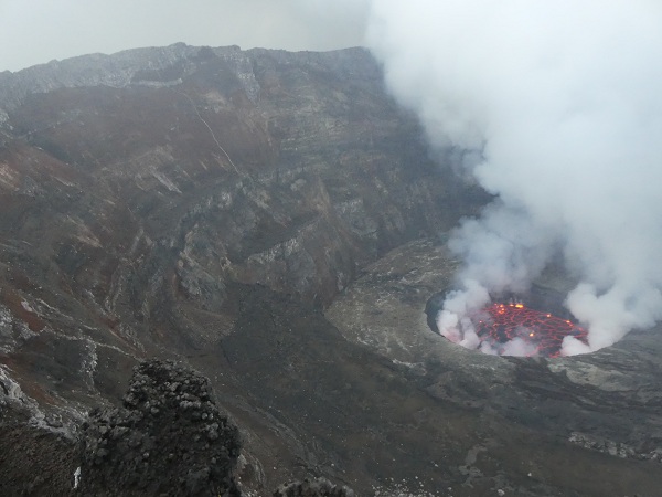 Nyiragongo´s summit caldera and its active lava lake in the early hours of a clear morning