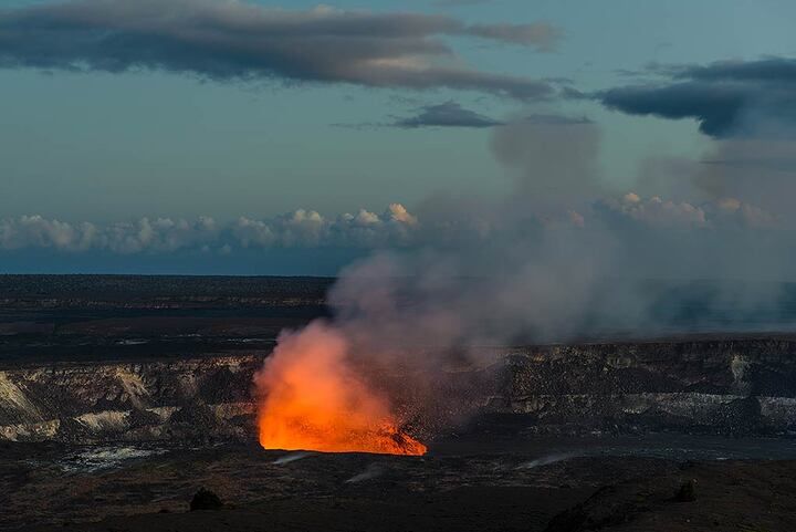 <TOKEN>Halema'uma'u crater of Kilauea</TOKEN>