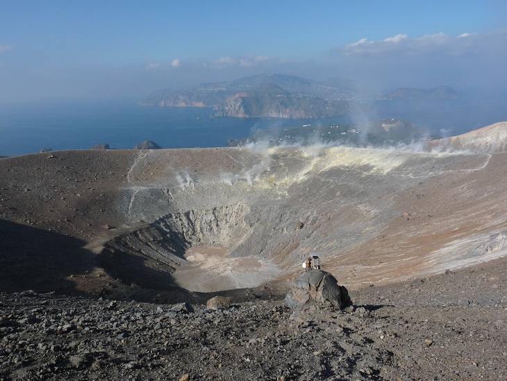 Warme Schlammbäder auf Vulcano