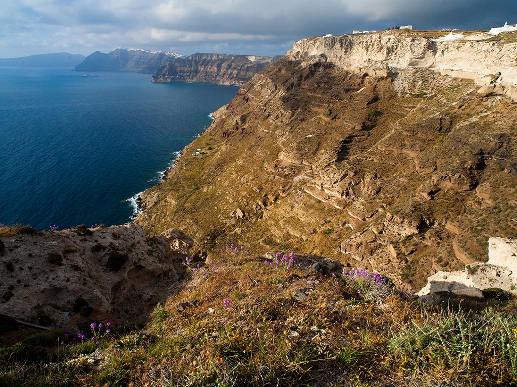 Location of Santorini in the Aegean Sea