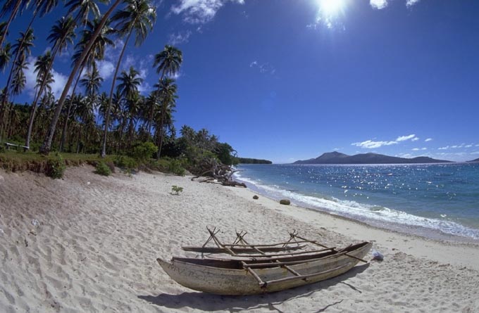 <TOKEN>Beach on Ambrym (Photo: Marco Fulle)</TOKEN>