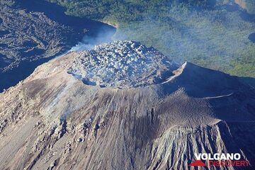 A pancake-shaped dome occupying the summit crater of Santiaguito volcano (Guatemala)