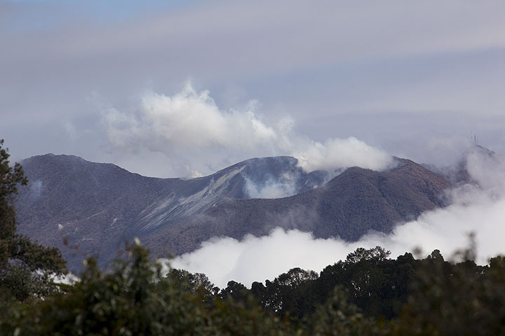 Turrialba volcano seen from Irazu