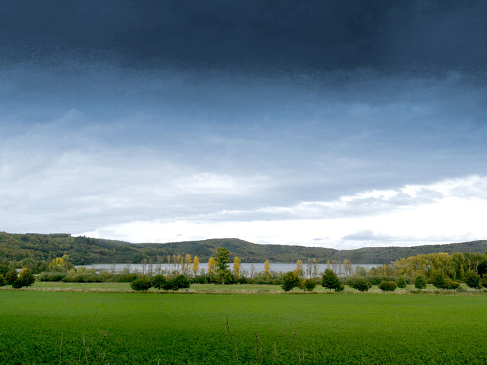 The Laacher See lake in Germany (photo: Tobias Schorr)