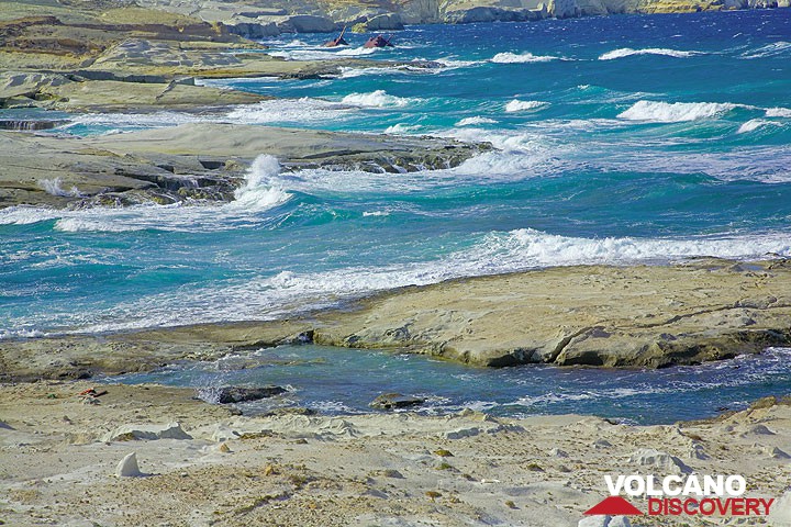 Elevated submarine volcanic ash deposits of the spectacular Sarakiniko coast of Milos